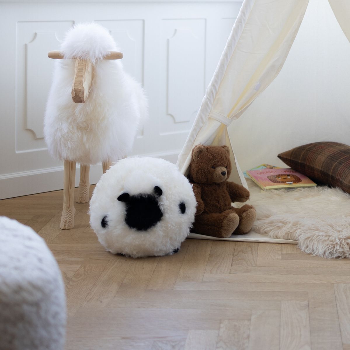 Coussin mouton mignon Ø26 Noir/Blanc