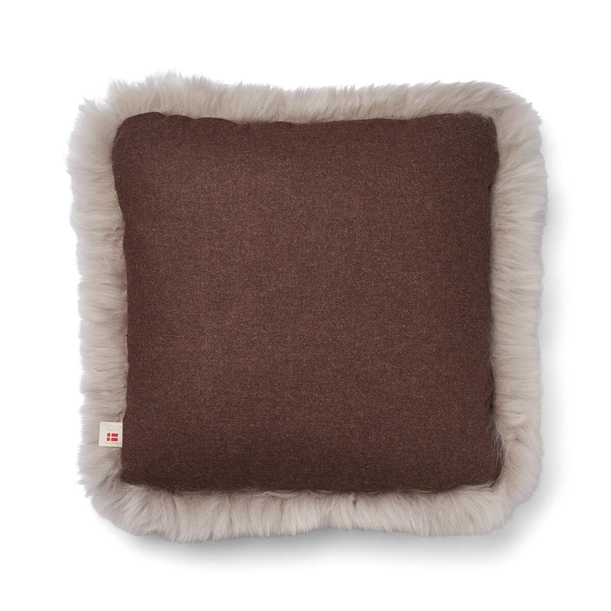 Coussin en peau de mouton longue laine - 52x52 cm
