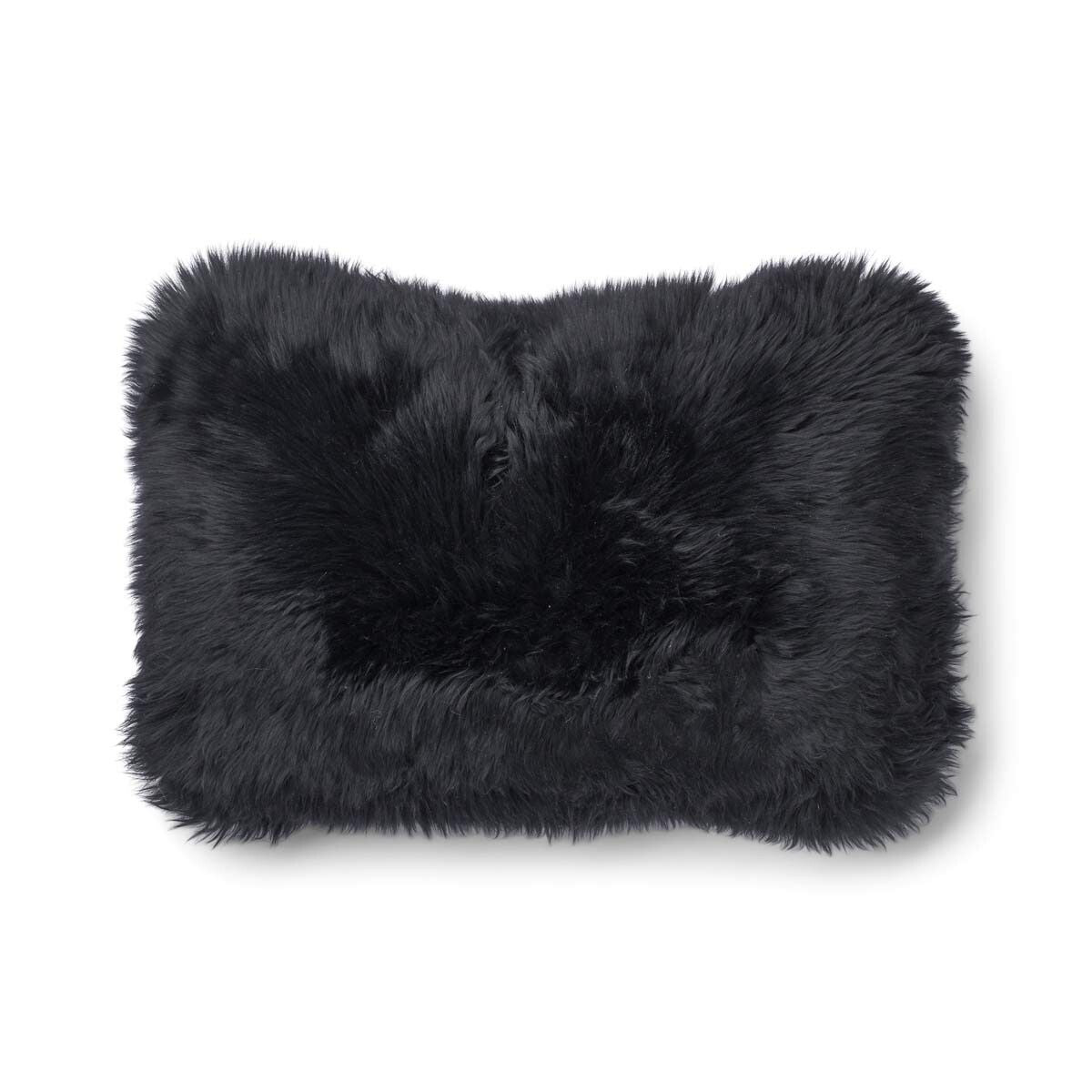Coussin en peau de mouton longue laine - 52x52 cm | 34x52 cm Fusain/Noir