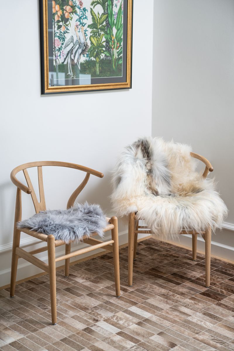 Icelandic Sheepskin | Long Wool | Natural colors | 90 cm Spotted