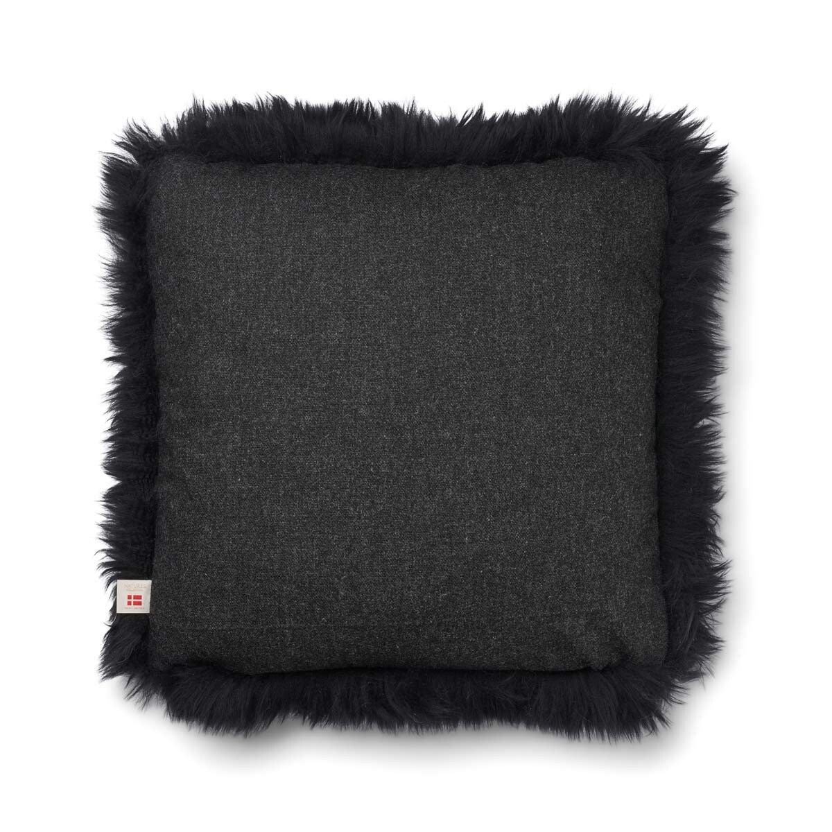 Coussin en peau de mouton longue laine - 52x52 cm
