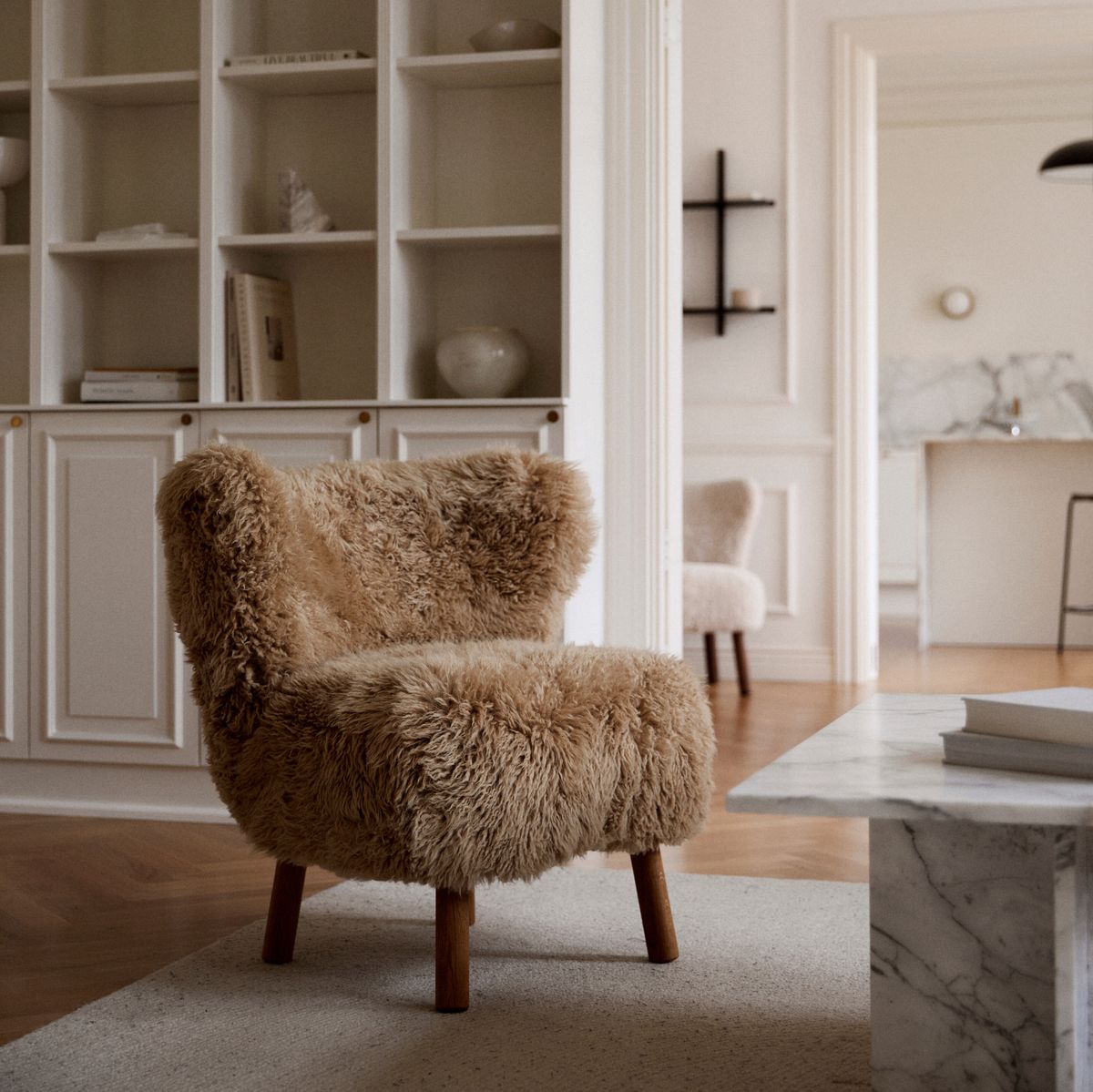 Fauteuil lounge Emily | Laine longue Miel