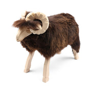Sculpture de mouton alpin