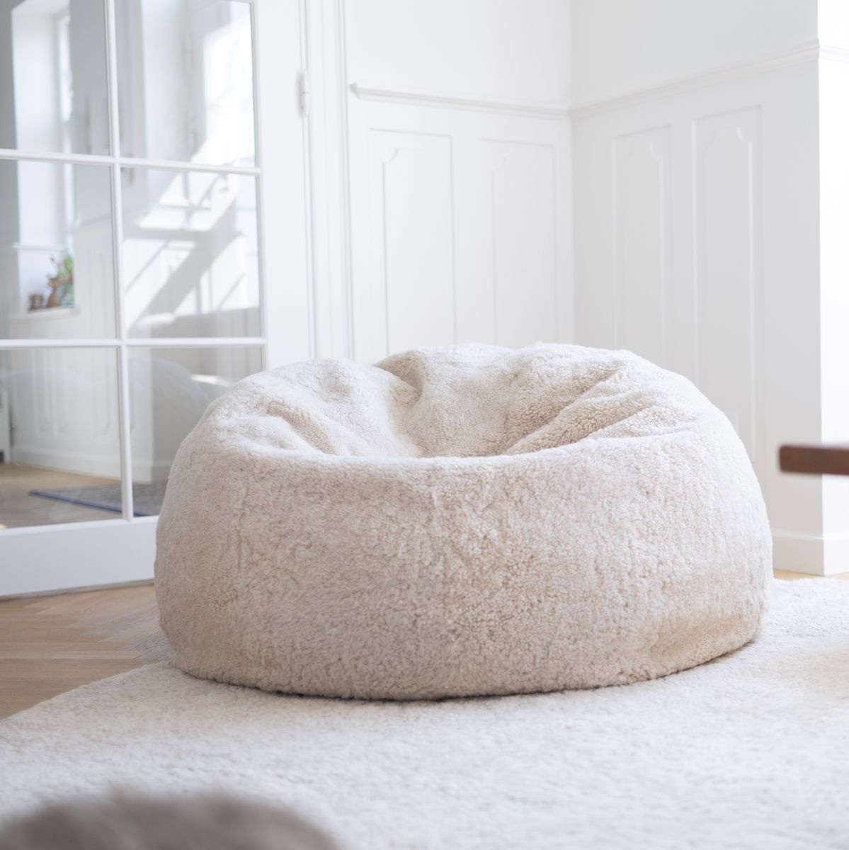 Pouf rond en peau de mouton | Laine courte Anthracite