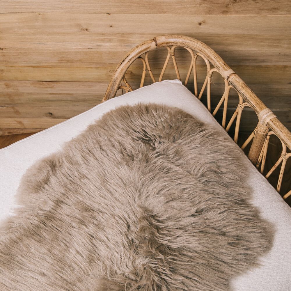 Tapis en peau de mouton mérinos | Laine longue | 170x60 cm Taupe