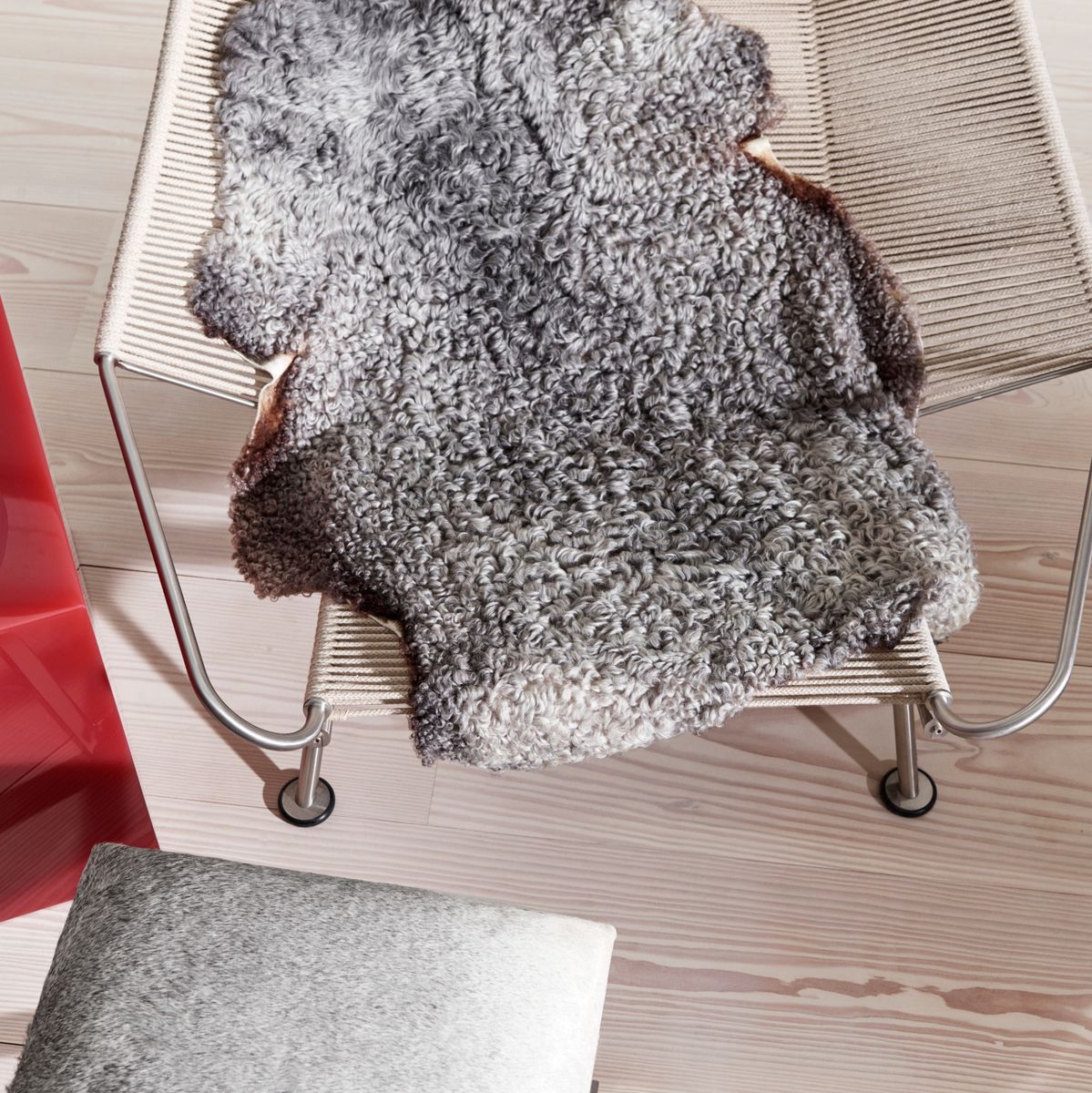 Peau de mouton gotlandaise | Laine bouclée courte | 90–100 cm Gris Naturel