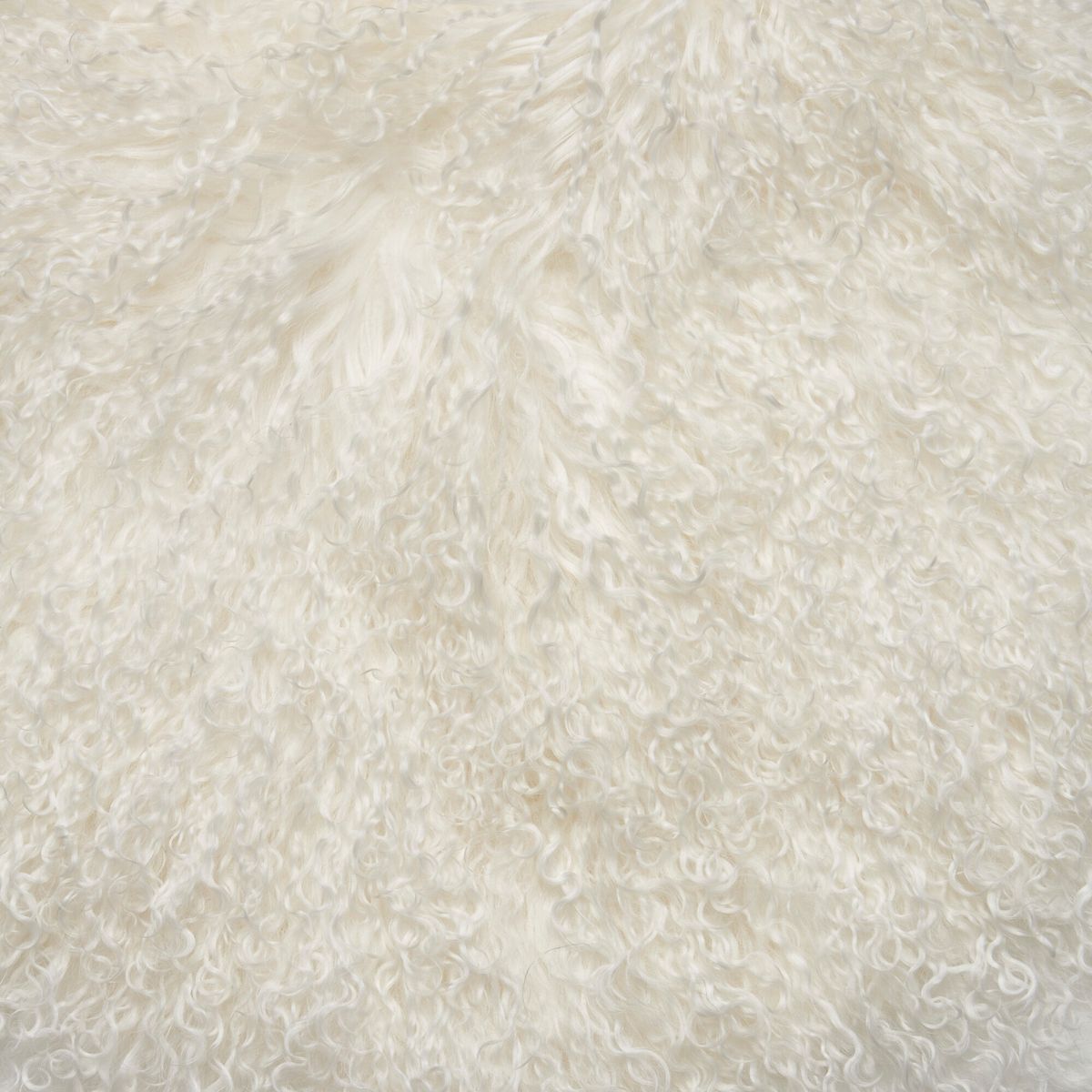 Fauteuil Lina | Peau de Mouton Tibétaine | Laine Longue Ivoire