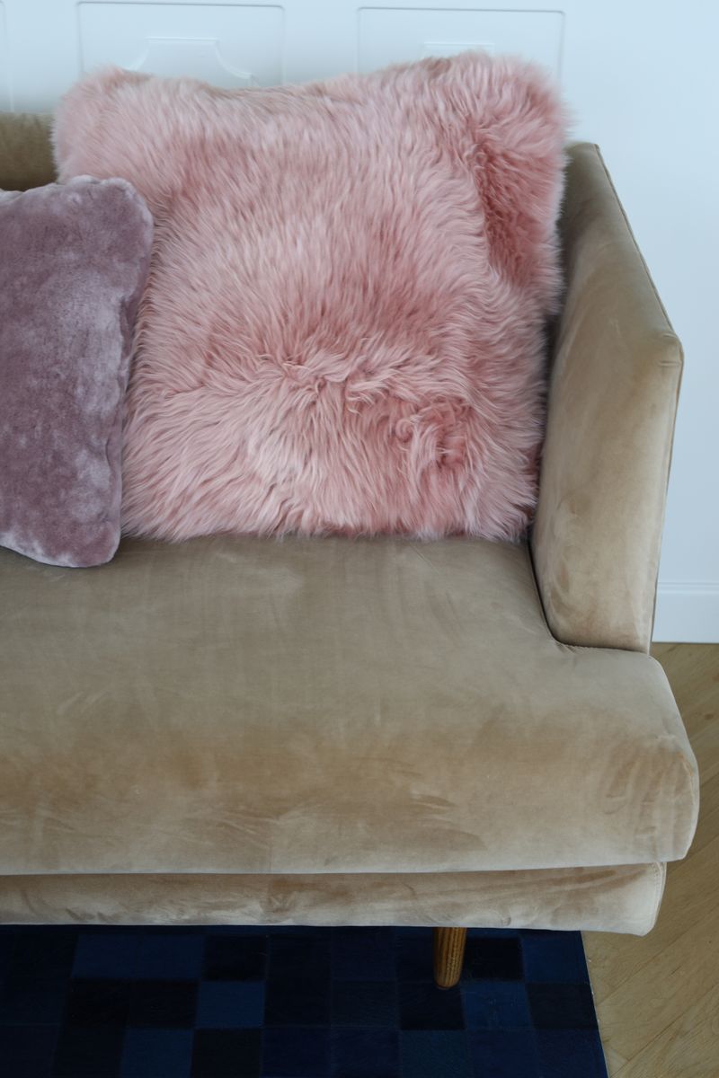Coussin en peau de mouton | Laine longue | Nouvelle-Zélande | 50x50 cm Rose
