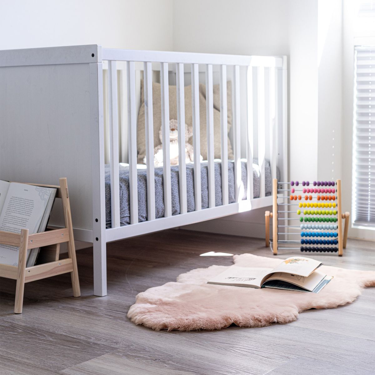 Peau de mouton pour bébé | Laine courte | Nouvelle-Zélande Rose clair