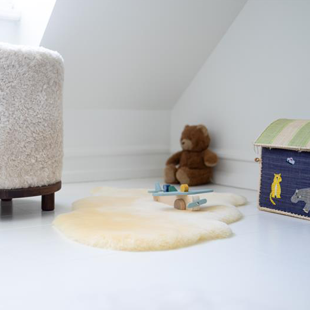 Peau de mouton pour bébé | Laine courte | Nouvelle-Zélande Crème