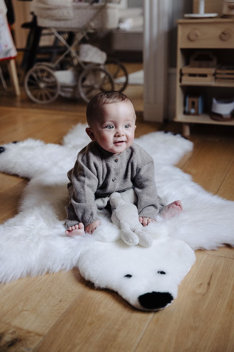 Polar Bear Rug | New Zealand | 130x80 cm Black/White