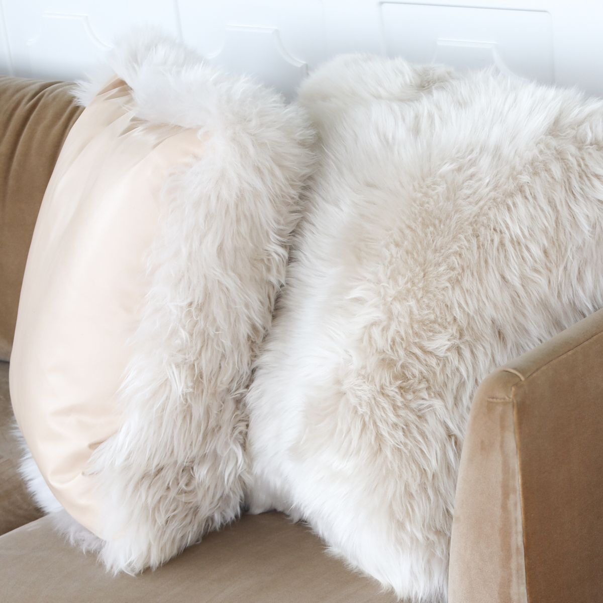 Coussin en laine de mouton longue | Laine longue | Support en cuir | 50x50 cm Ivoire