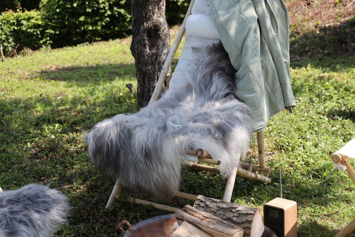 Icelandic Sheepskin | Long Wool | 100-120 cm Natural Grey