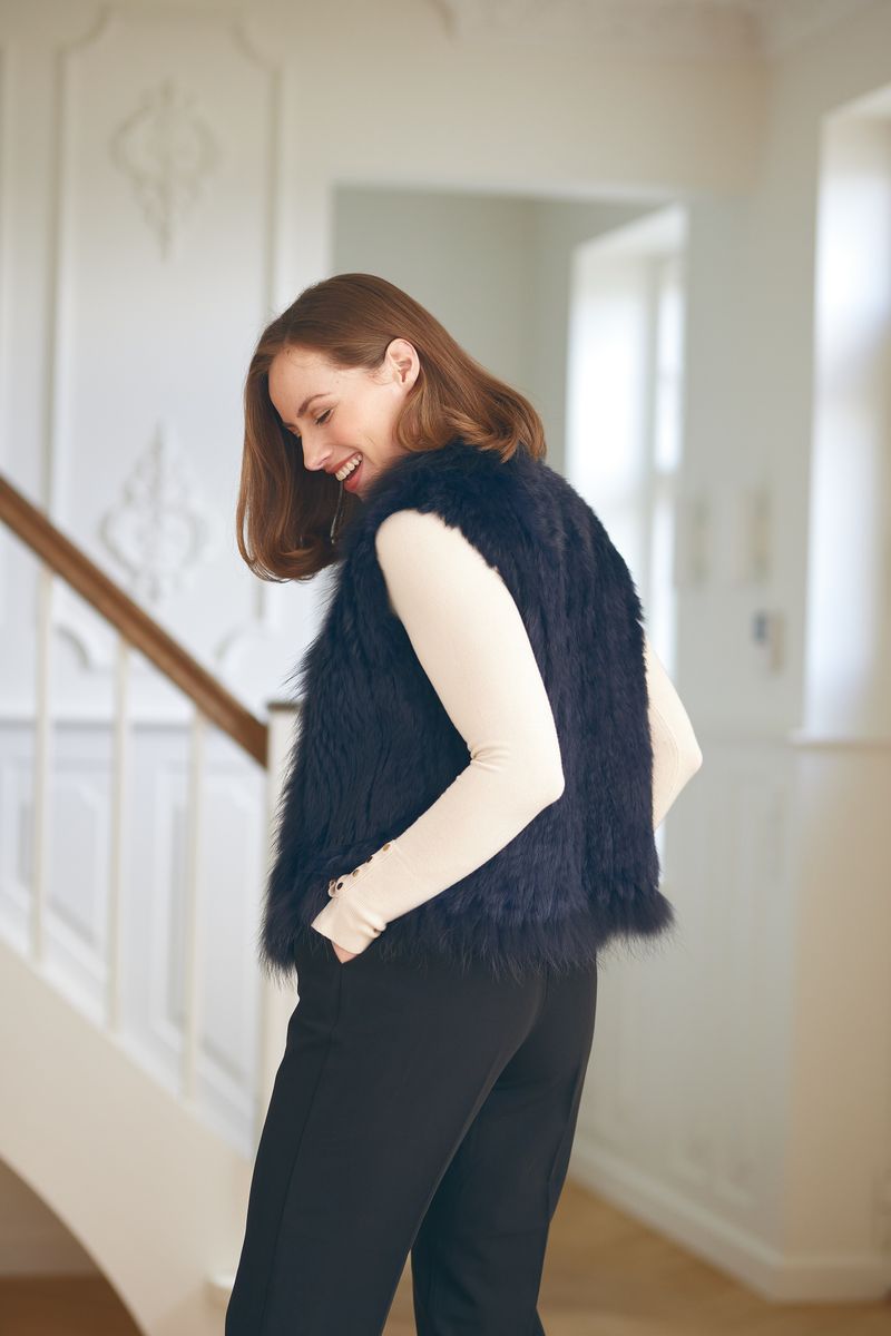 Anna Vest Midnight Blue