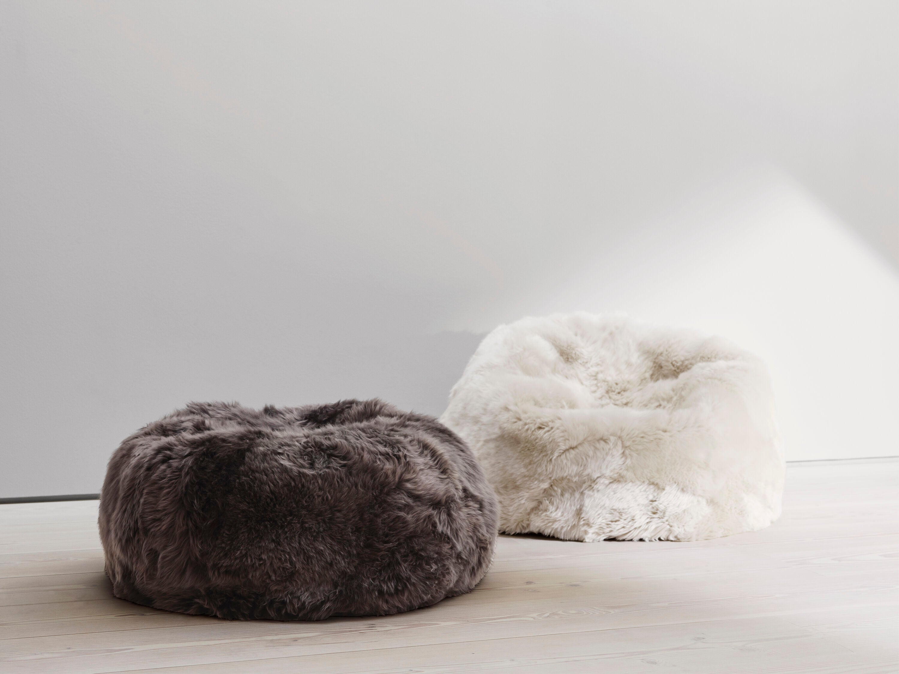 Poufs poires